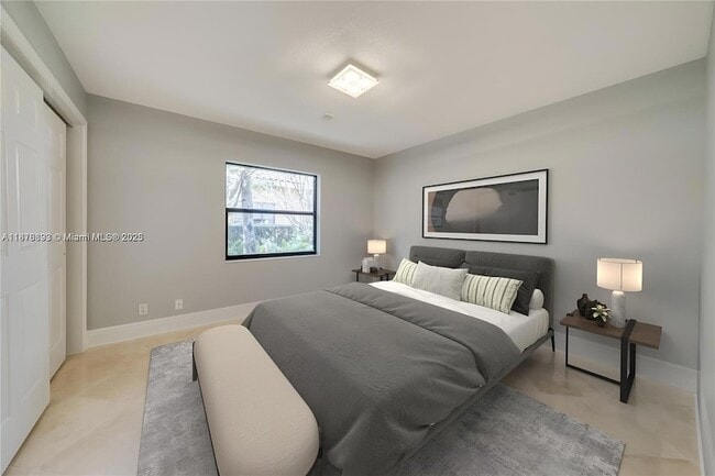 Building Photo - 1180 Manor Ct