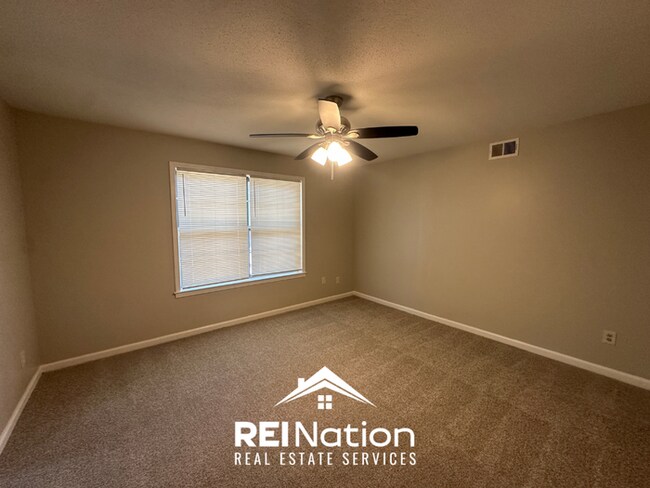 Building Photo - JUST RENOVATED! 4BR/2BA Memphis Stunner | 2-Car Garage & Fenced Yard!