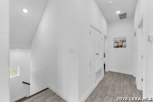 Building Photo - 2488 Waterfront Park Dr