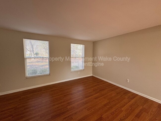 Building Photo - 104 Benedict Ln