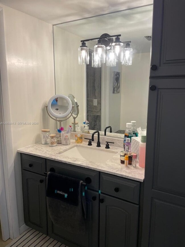 Building Photo - 2800 N Hwy A1A