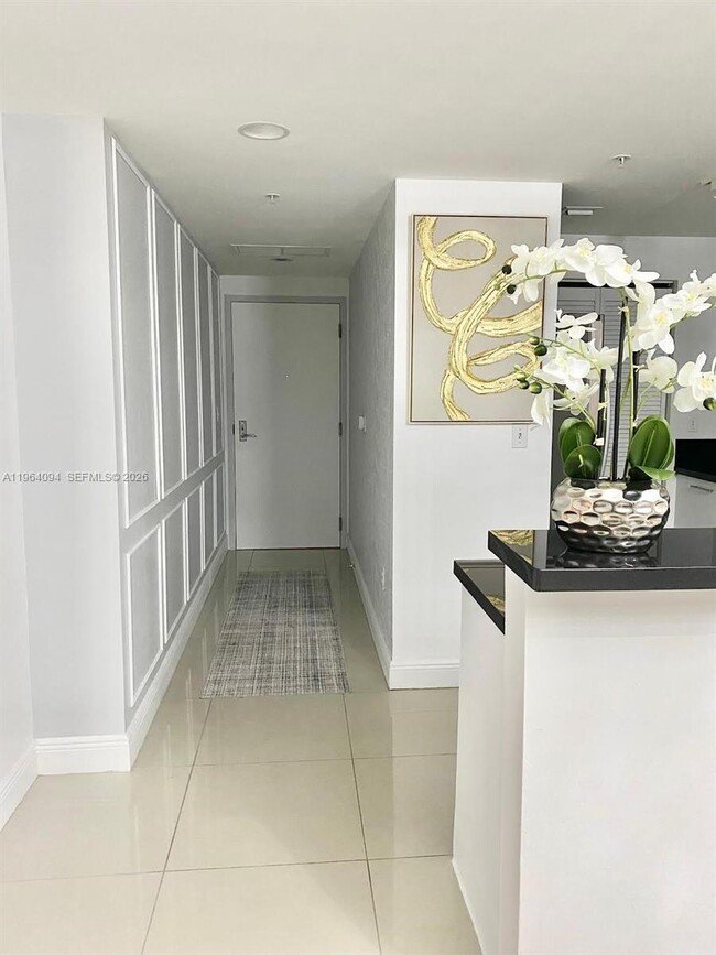 Building Photo - 244 Biscayne Blvd