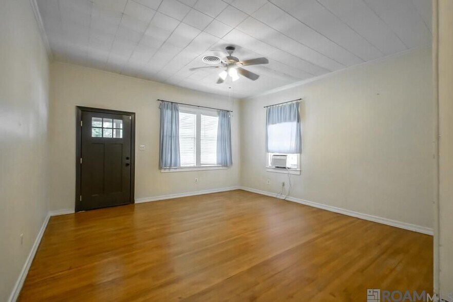 Building Photo - 110 St Jude St