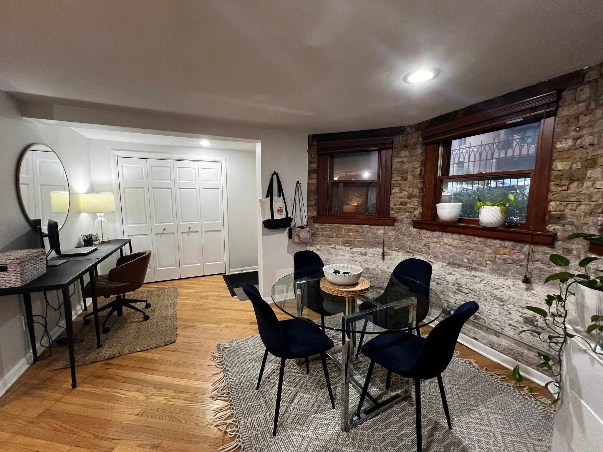 Entry and Dining - 2328 N Southport Ave