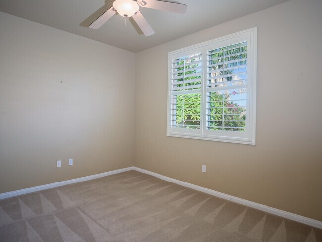 Building Photo - 42222 Revere St