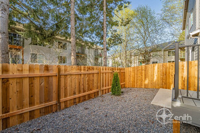 Building Photo - Elegant 2024 Built 3 Bedroom Vancouver Hom...