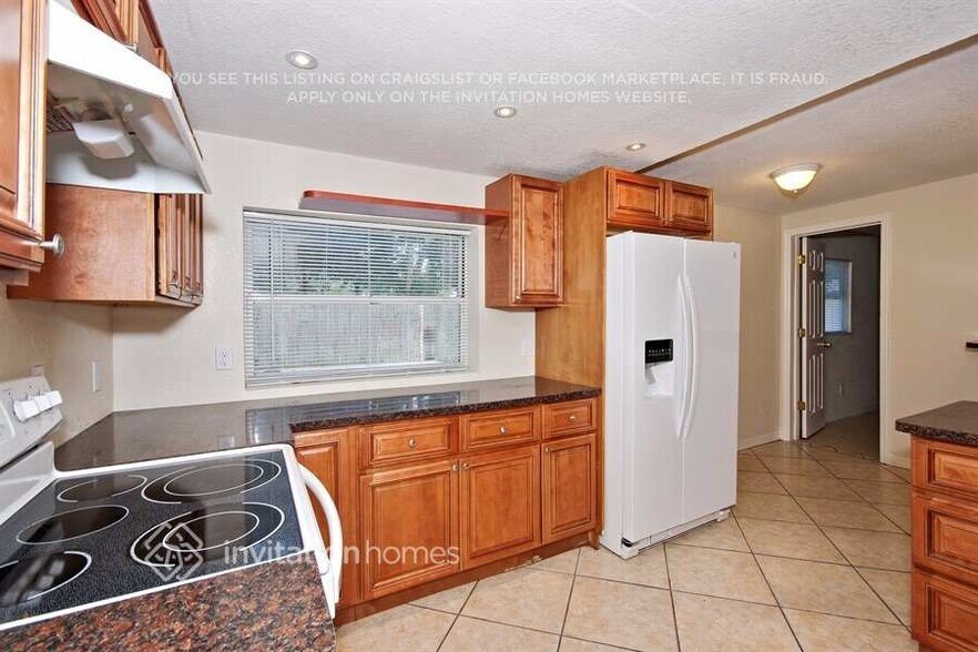 Building Photo - 5005 Steyr St