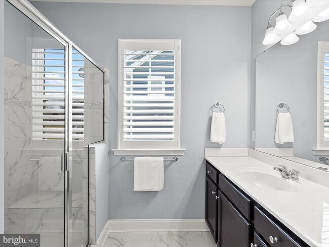 Building Photo - 26300 Tributary Blvd