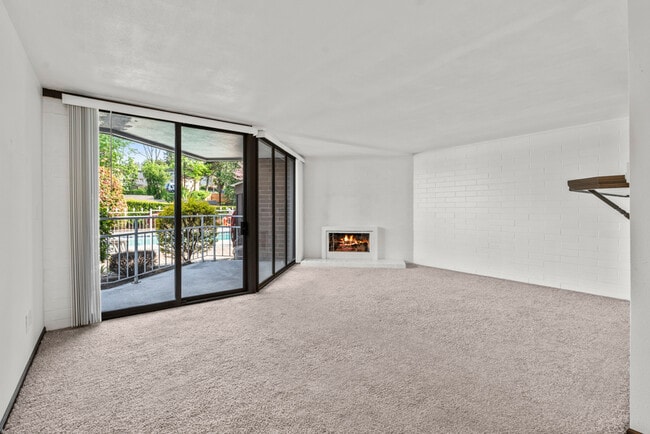 Building Photo - 9500 Rainier Ave S