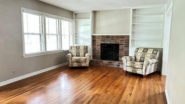 Building Photo - 4272 Springview Dr