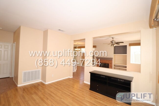 Building Photo - 9459 Compass Point Dr S