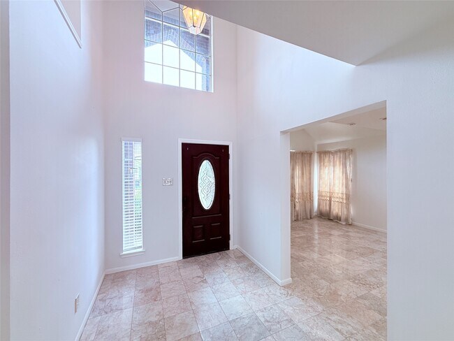 Building Photo - 13407 Carruth Ln
