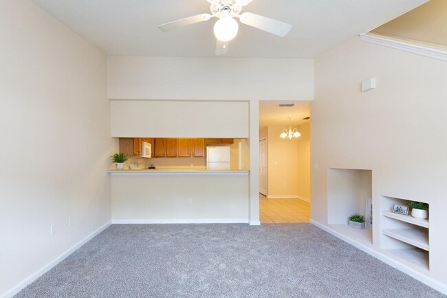 Building Photo - 4434 Gearhart Rd