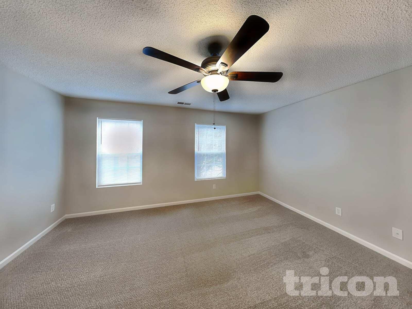 Building Photo - 2102 Taras Trace Dr