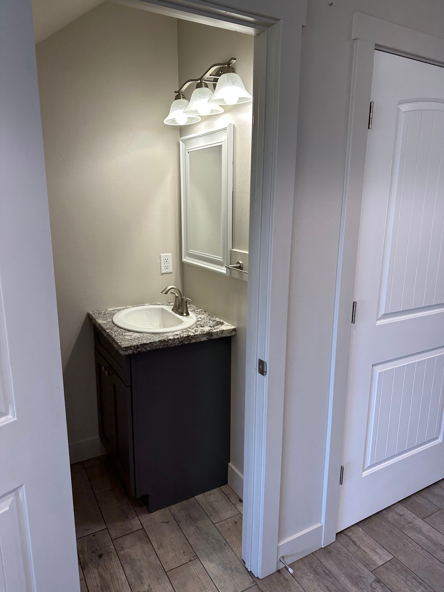 Building Photo - 187 Courthouse Way