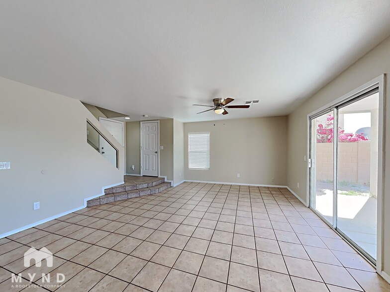 Building Photo - 12105 W Flores Dr