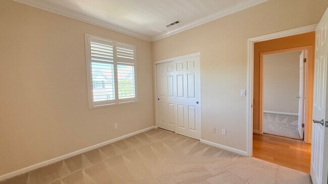 Building Photo - Beautiful 4BD/3BA, Two-Story Townhome in Alamo Creek, Danville- Available NOW!
