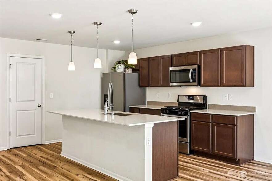 Kitchen - 1389 92nd Way SE