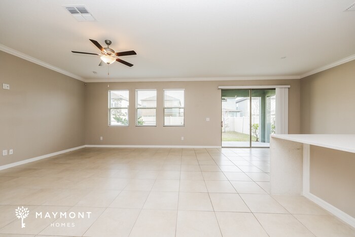 Building Photo - 8982 Pleasant Woods Dr