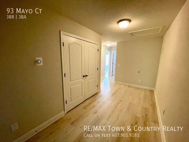 Building Photo - 93 Mayo Ct