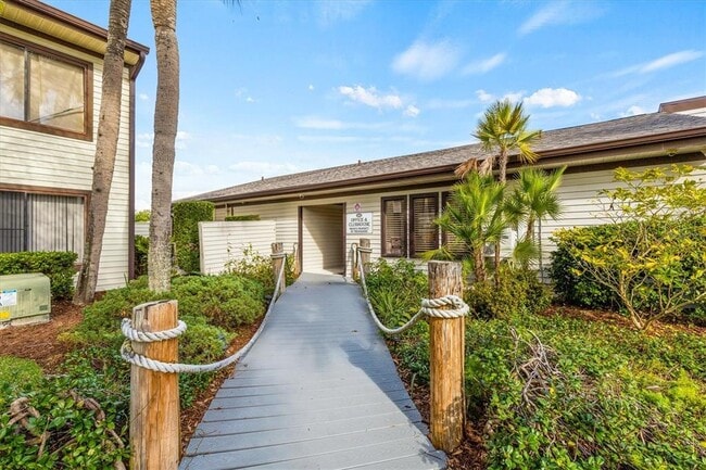 Building Photo - 386 Moorings Cove Dr