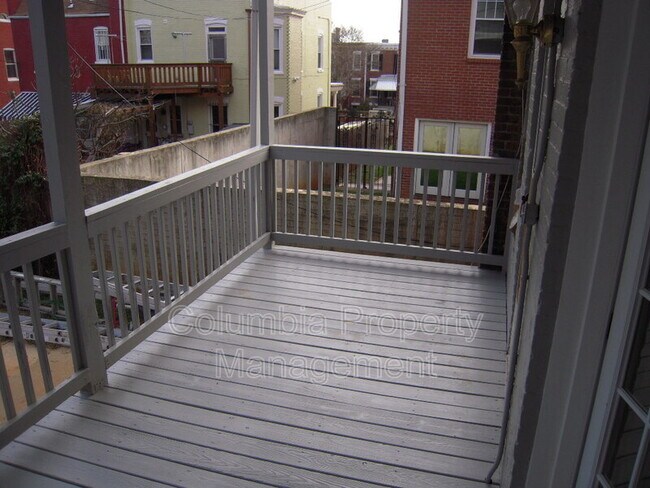 Building Photo - 3523 Warder St NW
