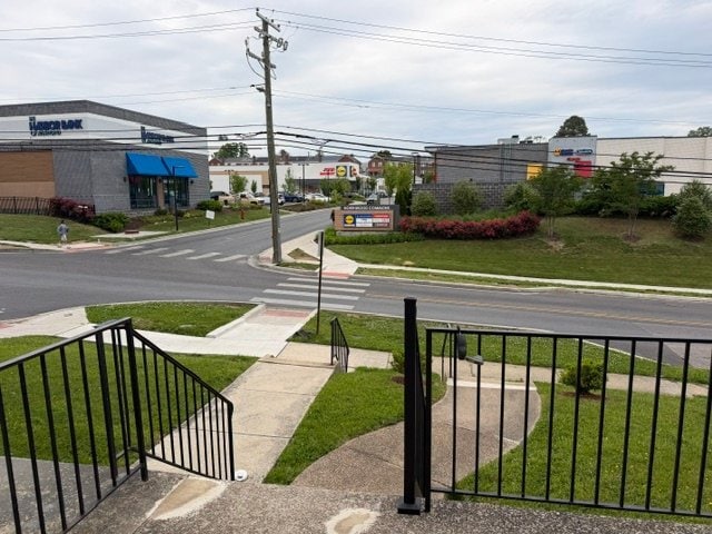Building Photo - 1603 Argonne Dr
