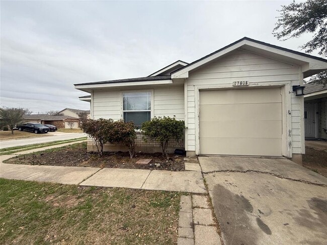 Building Photo - 17808 Majestic Elm Ln