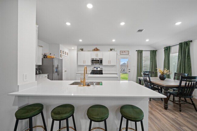 Building Photo - 17011 Garden Moor Trl