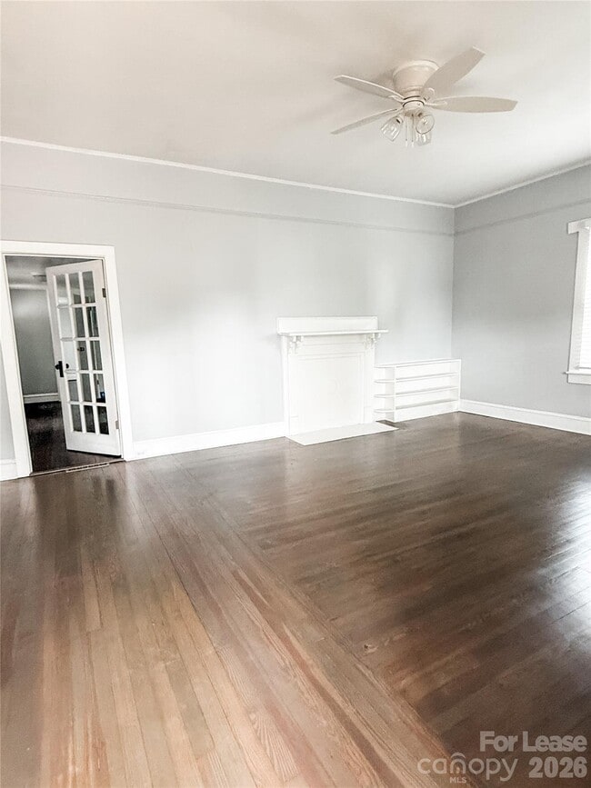 Building Photo - 428 West Ave