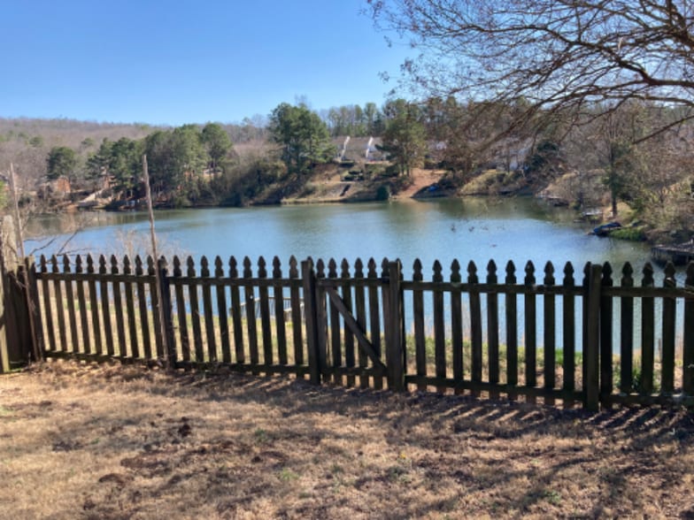 Building Photo - 537 Treymoor Lake Cir