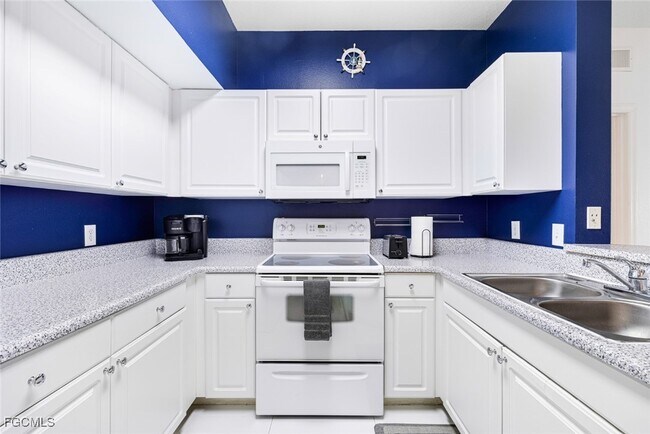 Building Photo - 11400 Ocean Walk Dr