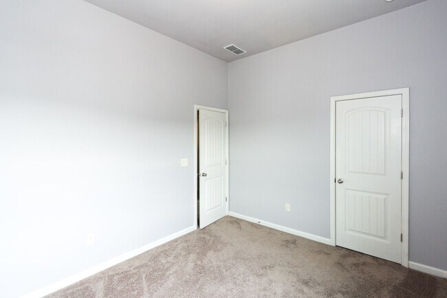 Building Photo - COMING SOON- Beautiful 4-Bedroom Home in L...