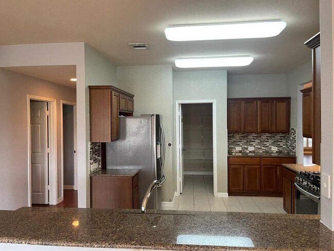 Building Photo - 2516 Pearson Way