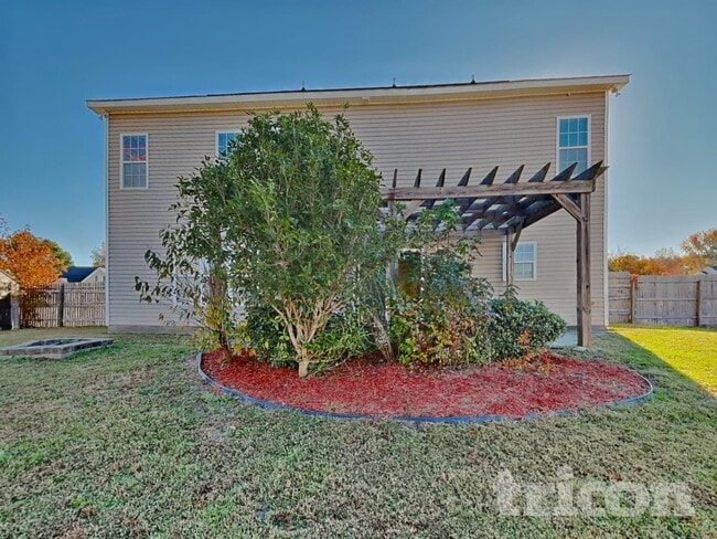 Building Photo - 15 Mossburg Ct