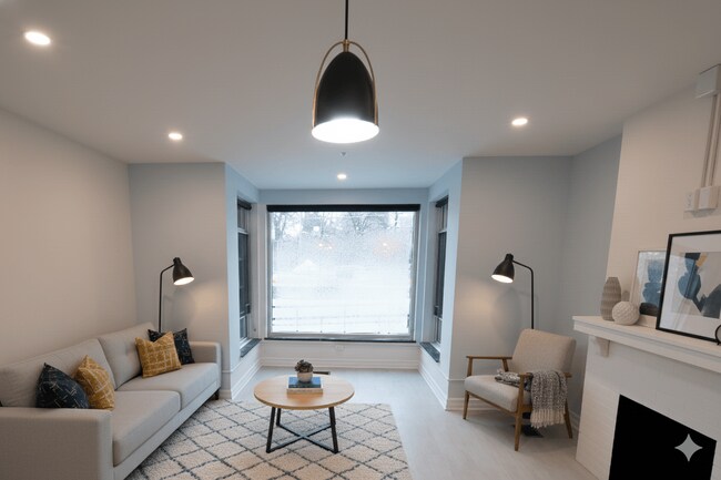 Building Photo - Walcot Apartments at 257 Elmwood