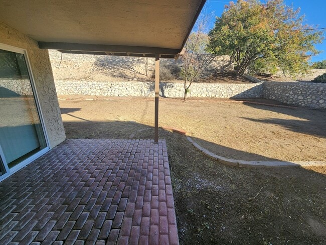 Building Photo - 3004 Missouri Ave