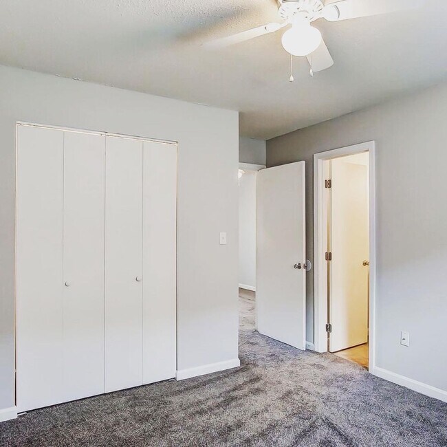 Building Photo - Let Us Be The Reason You Lease Your Home