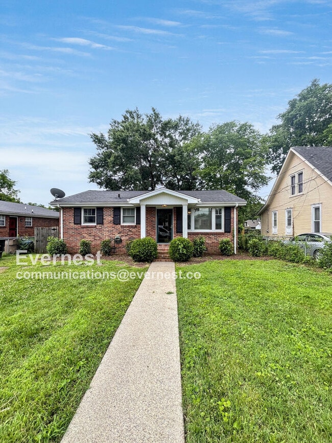 Building Photo - 1020 Delmas Ave