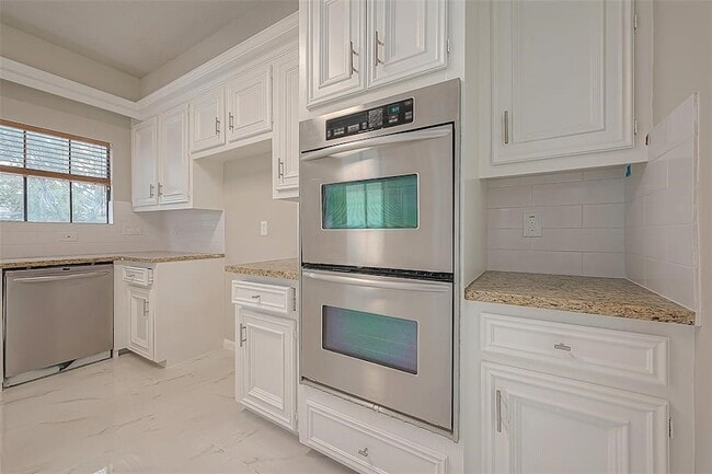 Building Photo - 3127 Ashfield Dr