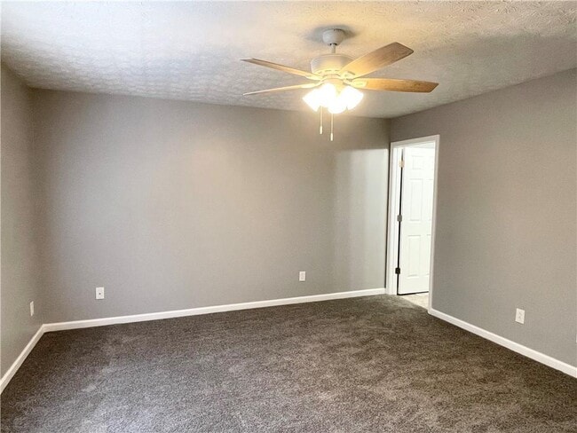 Building Photo - 7748 Bernardo Dr