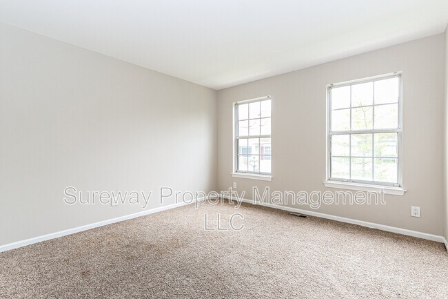 Building Photo - 4406 Aberdeen Ln