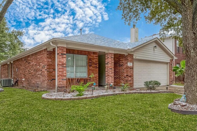 Building Photo - 17435 Turquoise Stream Dr