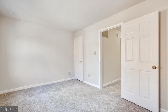 Building Photo - 510 Colecroft Ct