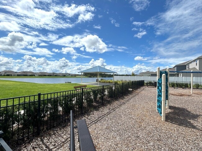 Building Photo - 12615 Clear Sapphire Dr