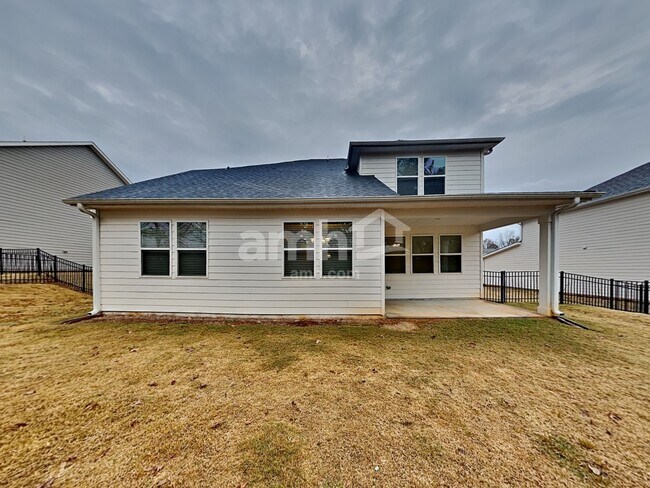 Building Photo - 513 Slew Dr