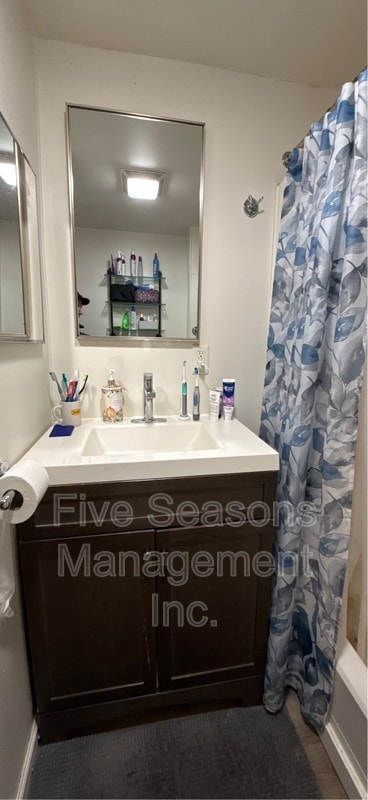 Building Photo - 48 Murray St