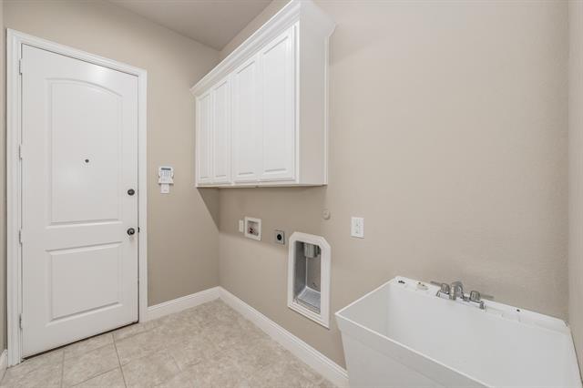 Building Photo - 1614 Chisholm Trail