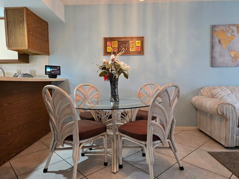 Building Photo - 6509 Spring Flower Dr