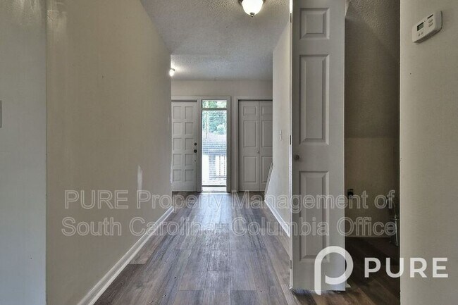 Building Photo - 301 Harbor Heights Dr